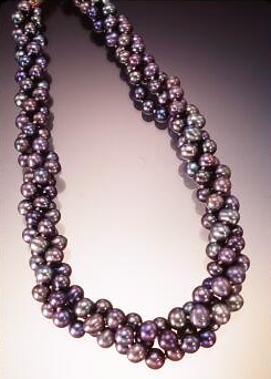 "Diana" twisted into 14" choker