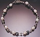 Kim pearl bracelet