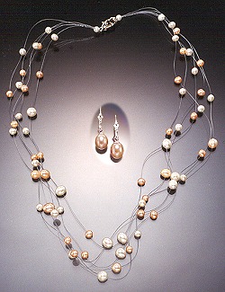 "Britney" floating pearl necklace